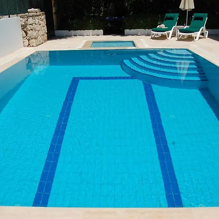 Tas Kalkan